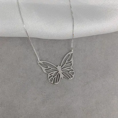 GARGANTILHA BORBOLETA G VAZADA